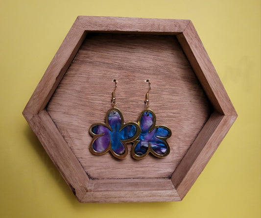 Blue/Purple flower